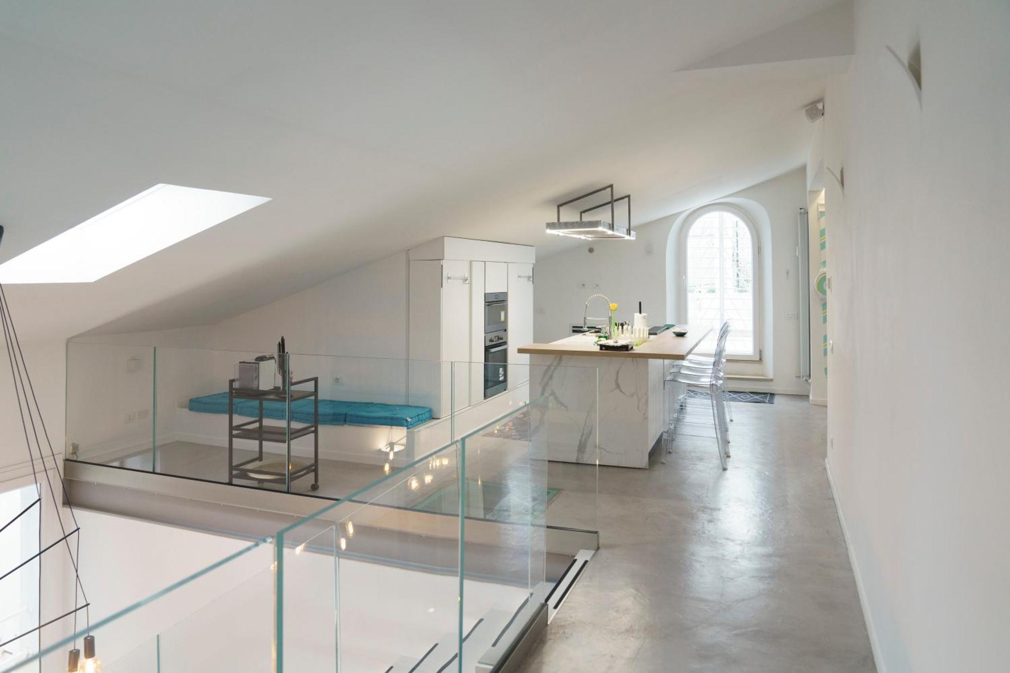Vatican Luxury Duplex Apartment *